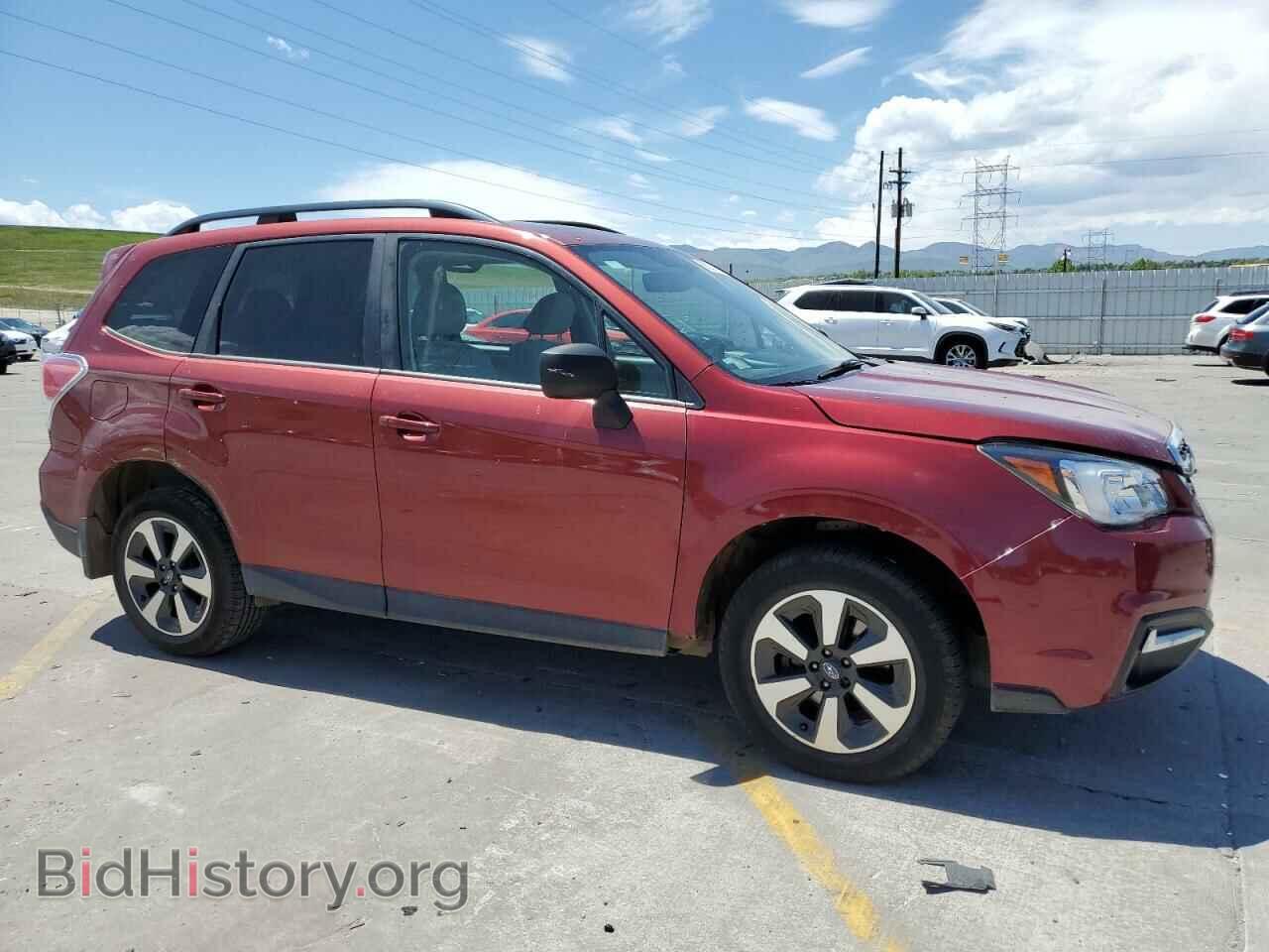 2017 SUBARU FORESTER - VIN: JF2SJAECXHH403304 - Фото 4