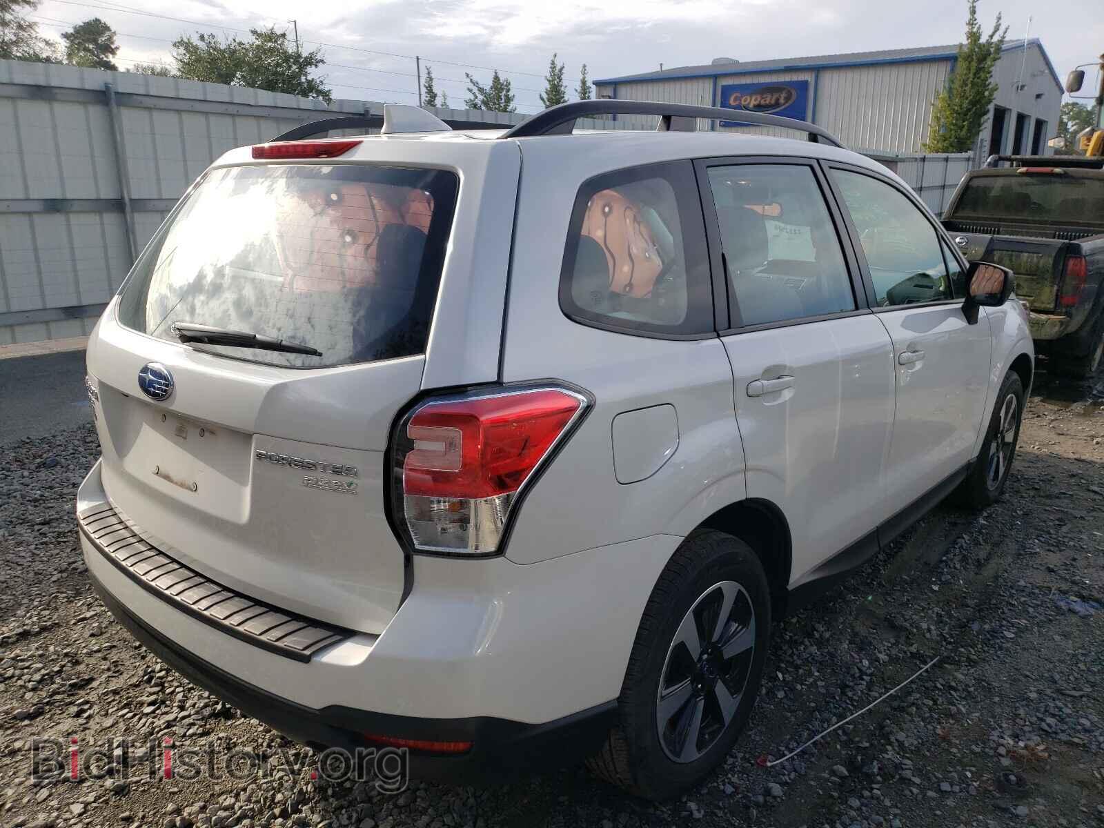 2017 SUBARU FORESTER - VIN: JF2SJABC8HH550046 - Фото 4