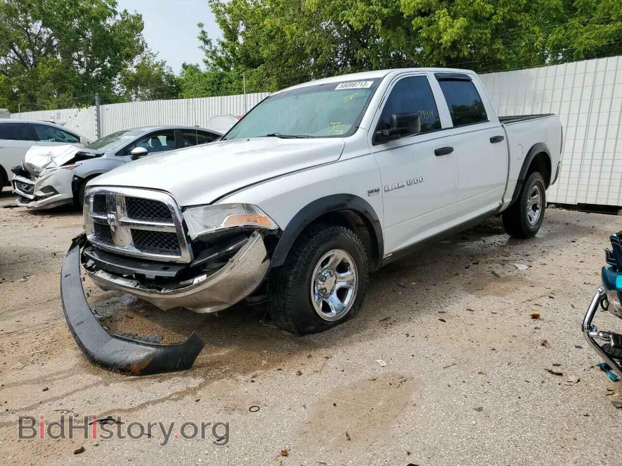 Photo 1D7RV1CT7BS592126 - DODGE All Models 2011