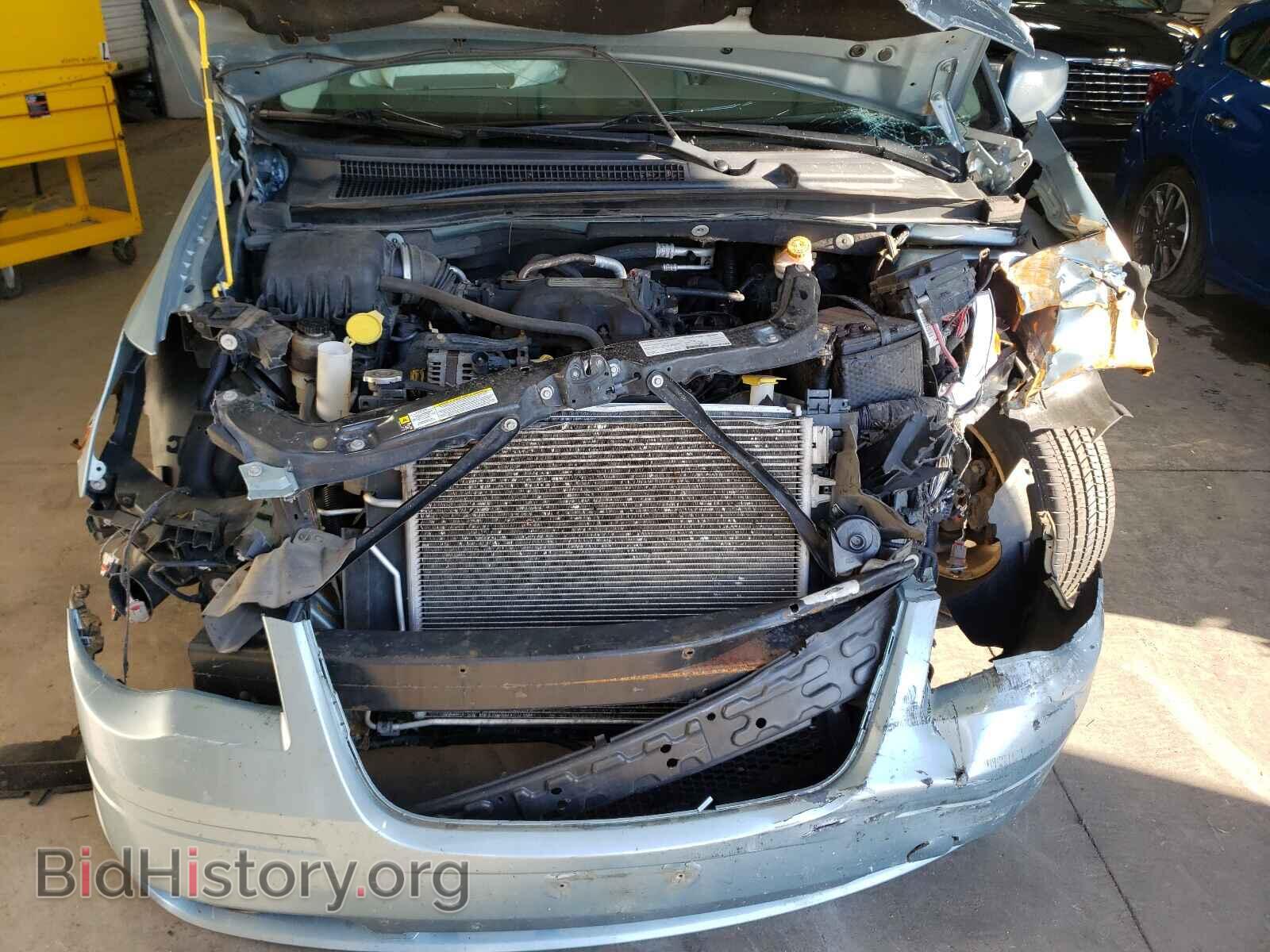 2008 CHRYSLER MINIVAN - VIN: 2A8HR54PX8R644791 - Фото 7