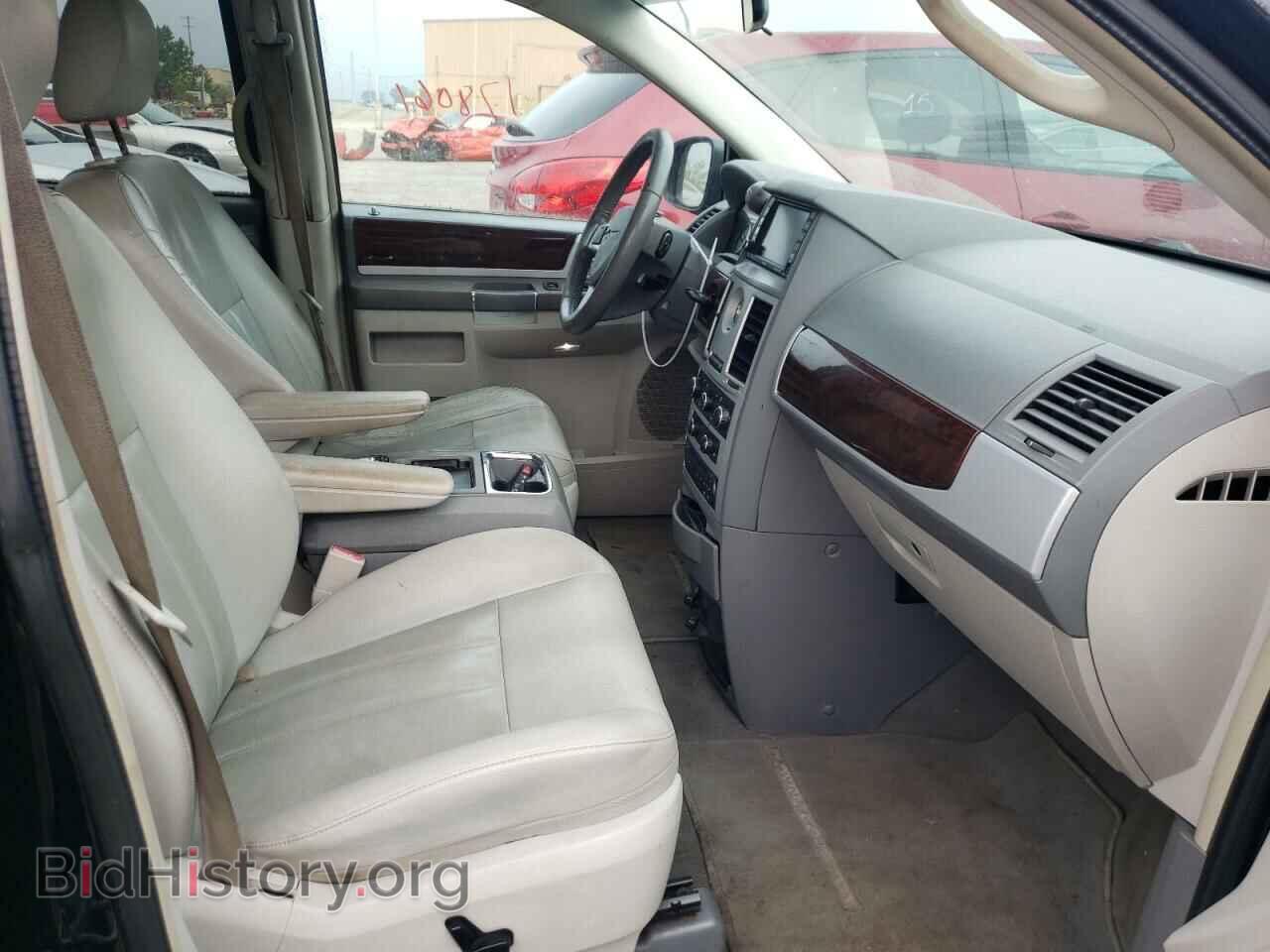 2010 CHRYSLER MINIVAN - VIN: 2A4RR5DX8AR150084 - Фото 5