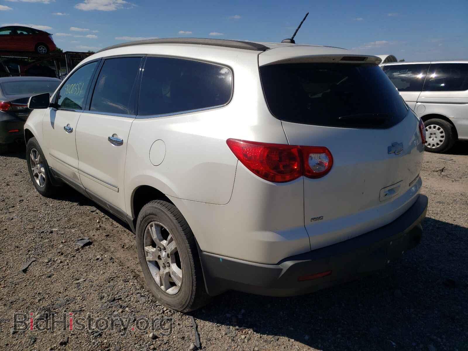 2012 CHEVROLET TRAVERSE - VIN: 1GNKVLEDXCJ412665 - Фото 3