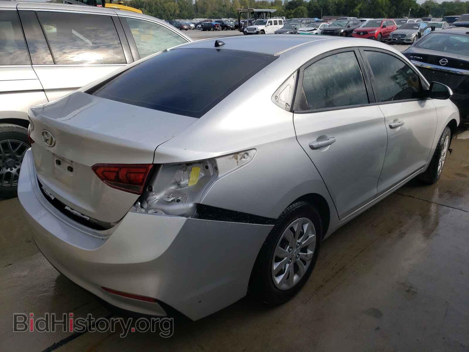 2018 HYUNDAI ACCENT - VIN: 3KPC24A34JE013009 - Фото 4