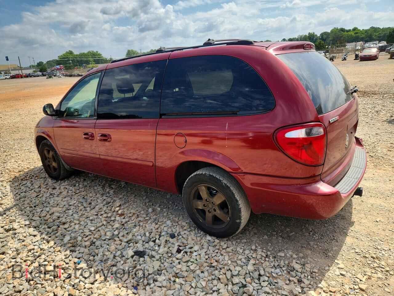 2005 DODGE CARAVAN - VIN: 2D8GP44L45R382425 - Photo 2