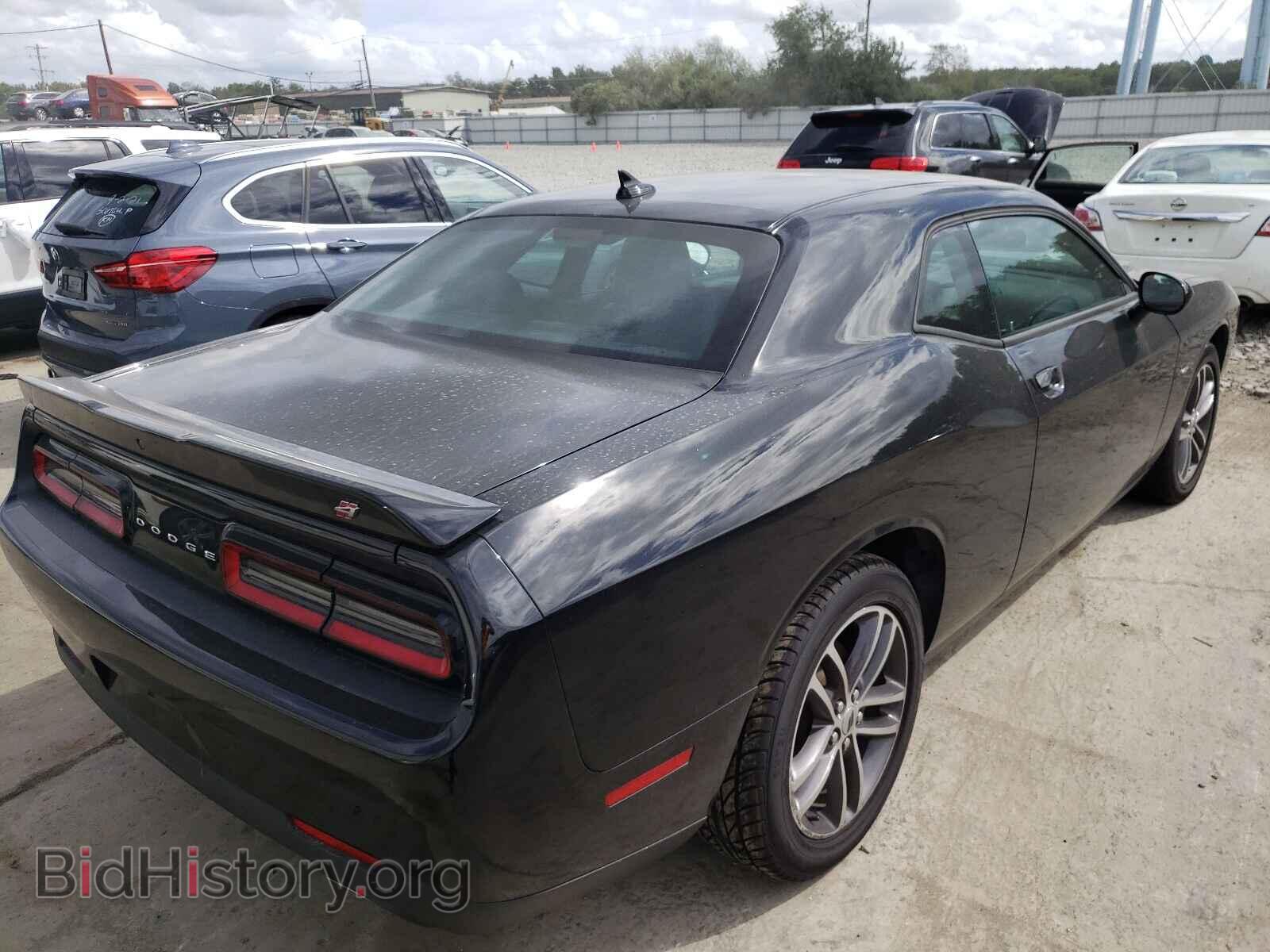 2018 DODGE CHALLENGER - VIN: 2C3CDZGG4JH205606 - Фото 4