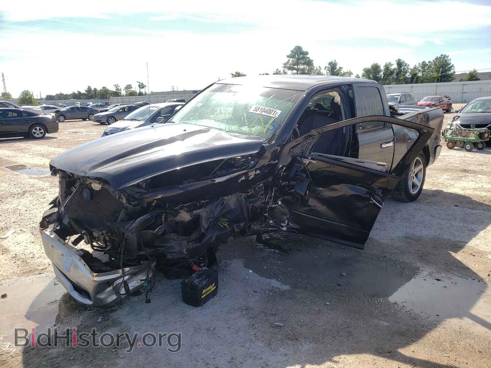 2010 DODGE RAM 1500 - VIN: 1D7RB1GT7AS204233 - Фото 2