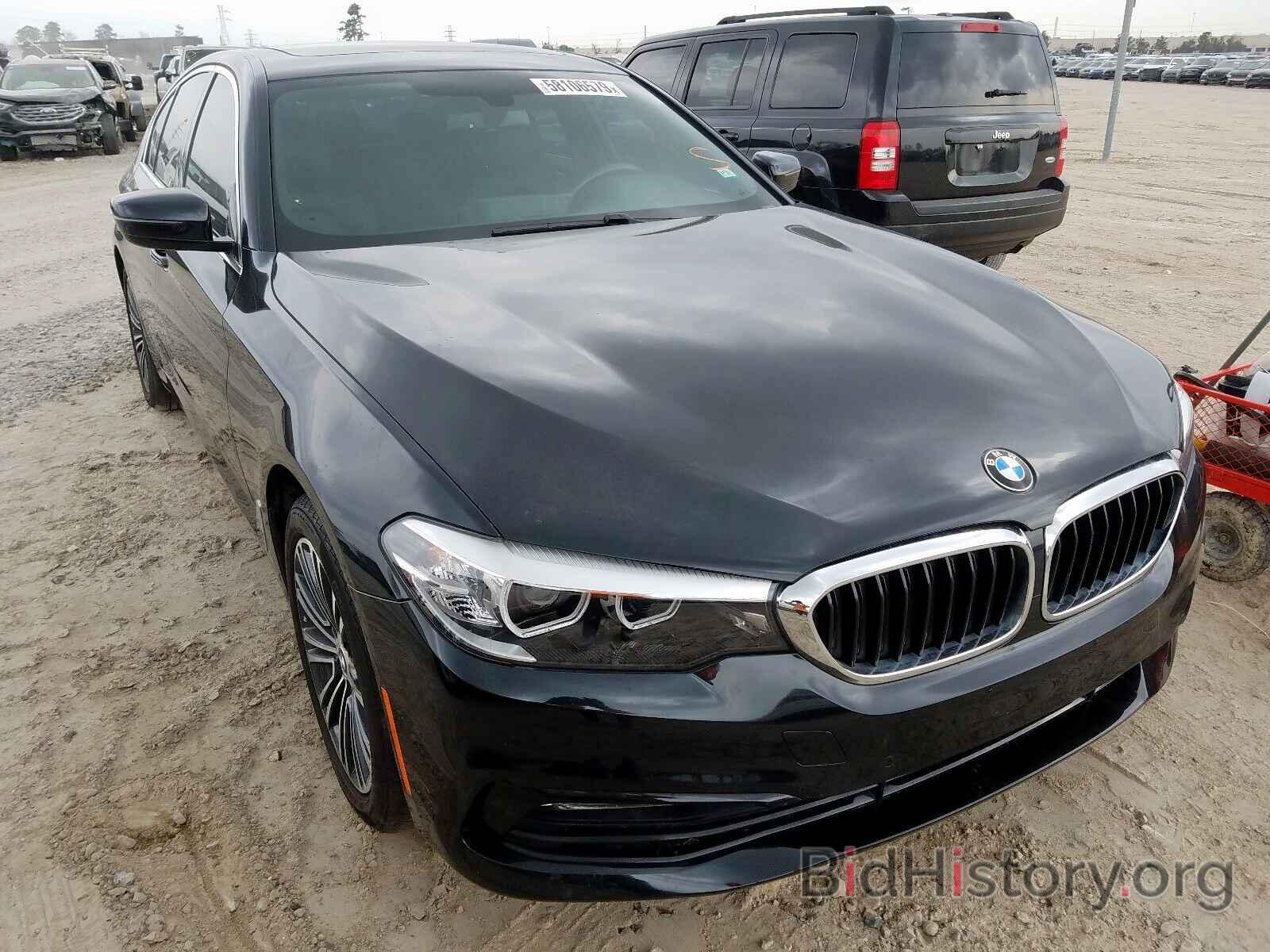 Photo WBAJE5C55JG917516 - BMW 5 SERIES 2018