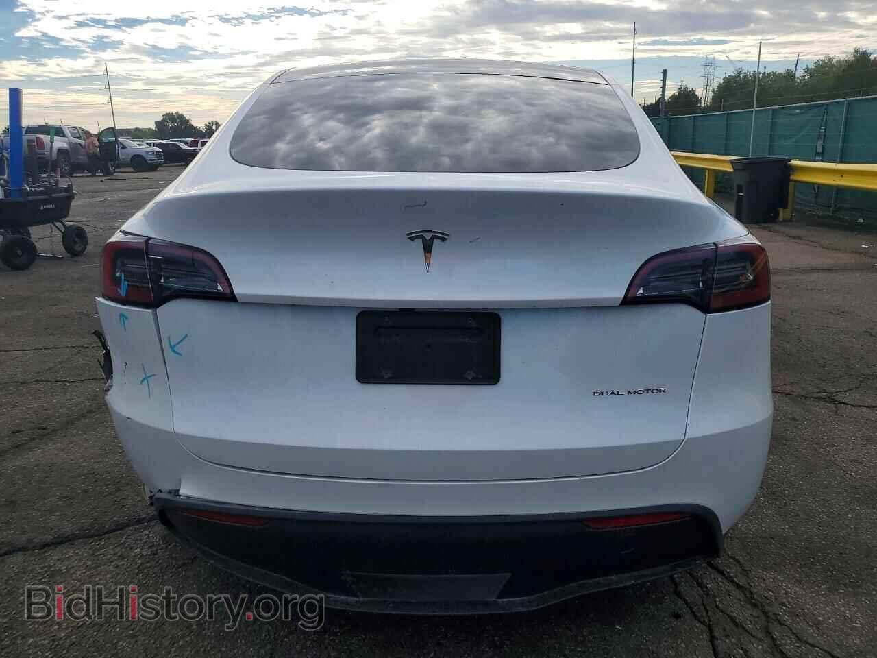 2023 TESLA MODEL Y - VIN: 7SAYGDEE5PF799444 - Photo 6