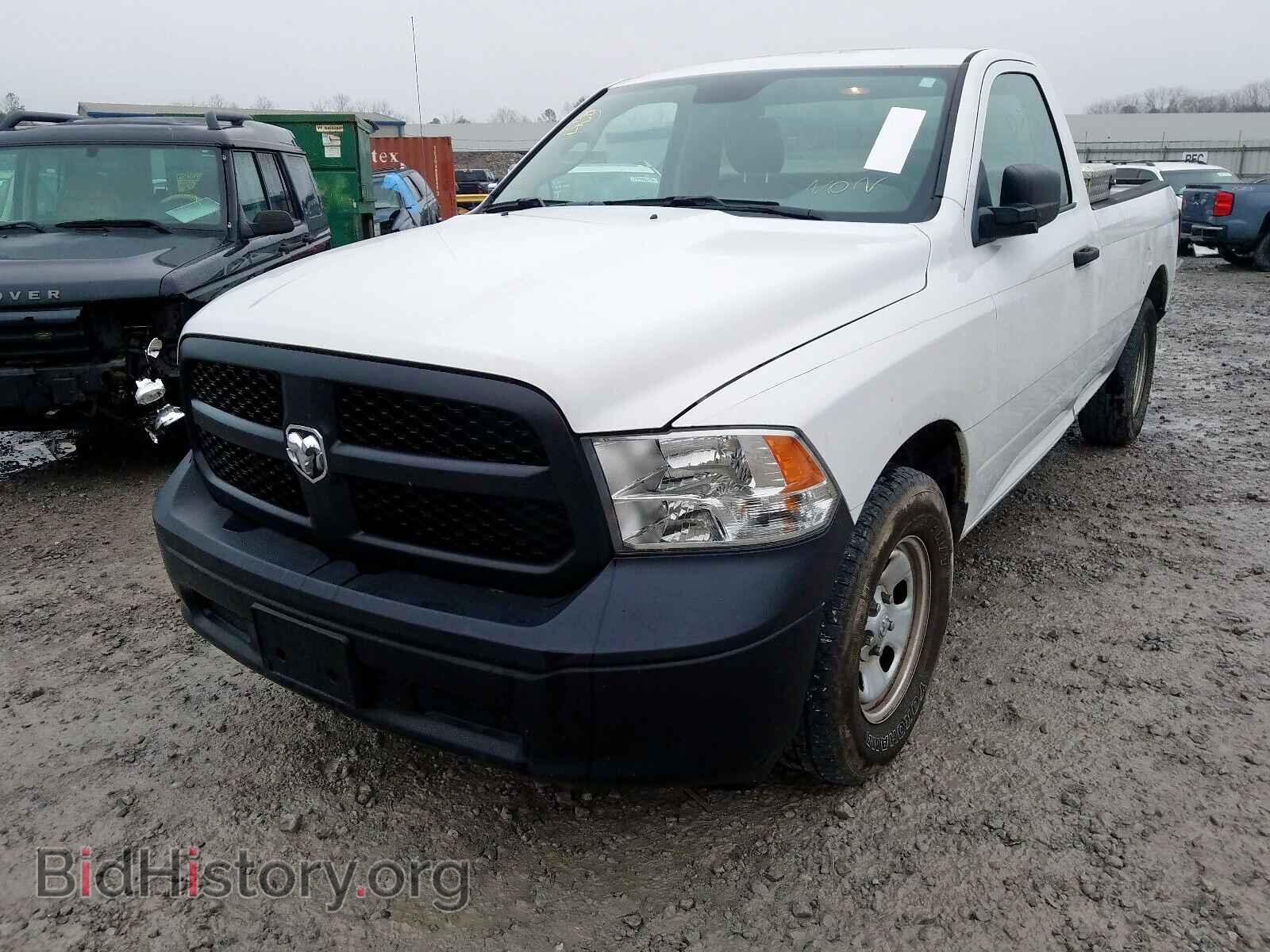 2017 RAM 1500 ST - VIN: 3C6JR6DG7HG628804 - Фото 2
