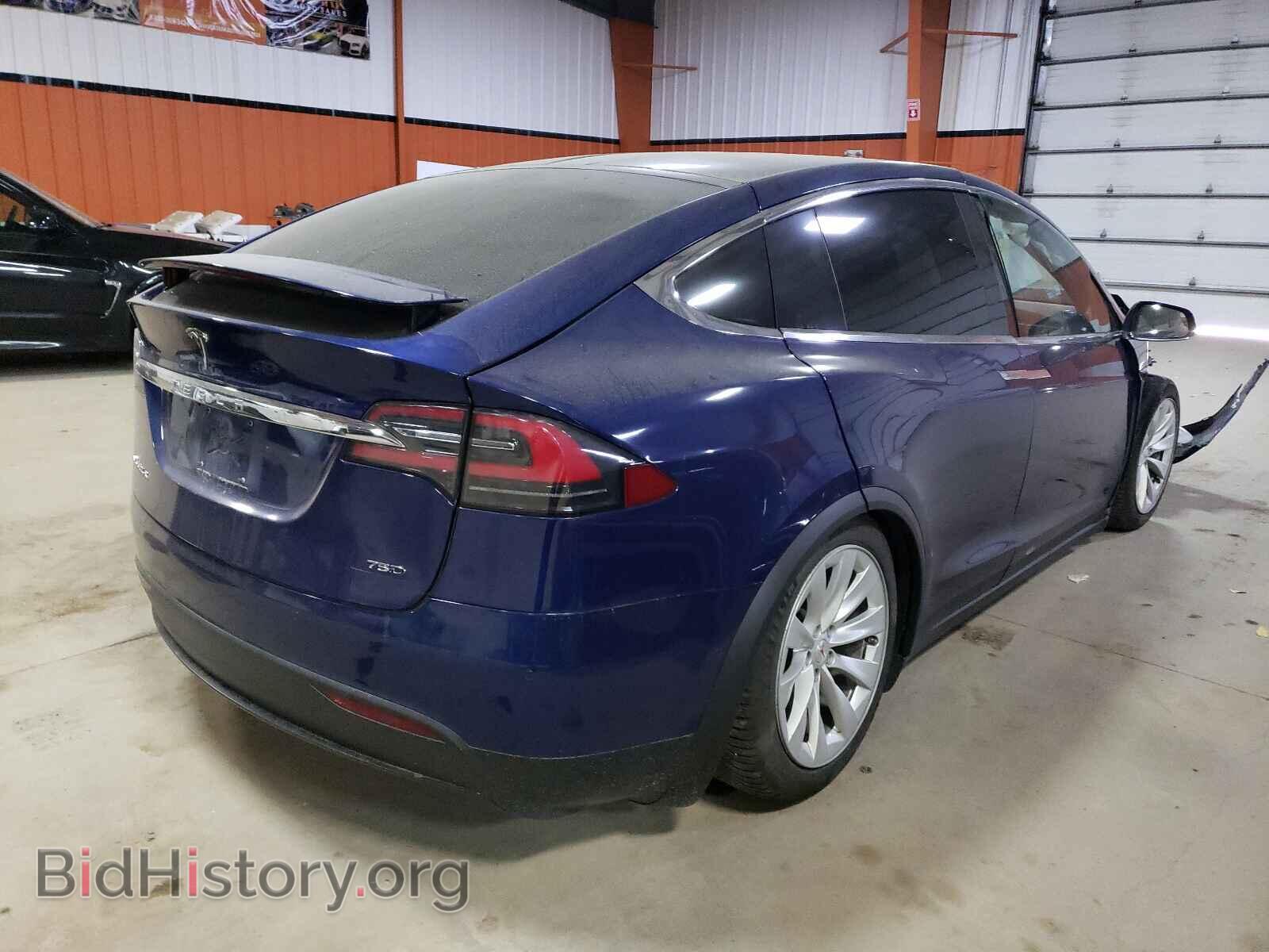 2017 TESLA MODEL X - VIN: 5YJXCDE22HF035191 - Photo 4