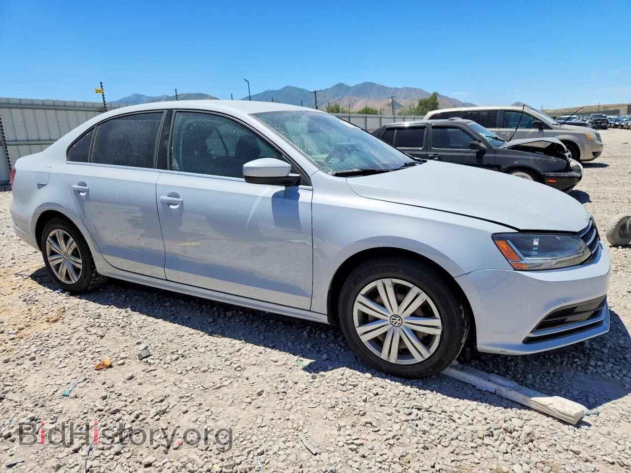 2017 VOLKSWAGEN JETTA - VIN: 3VW2B7AJ3HM291764 - Фото 4