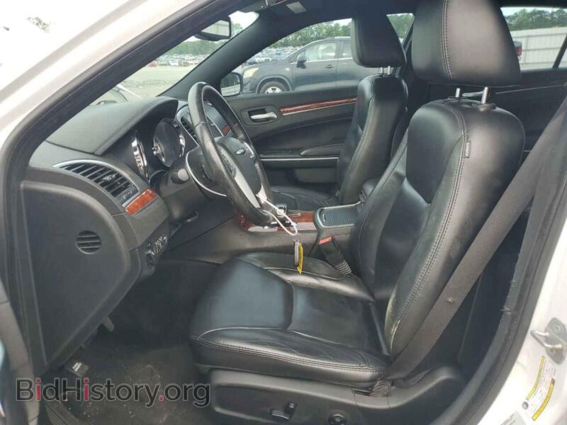 2014 Chrysler 300 (VIN 2C3CCAAG1EH354462) — фото 7 из 12