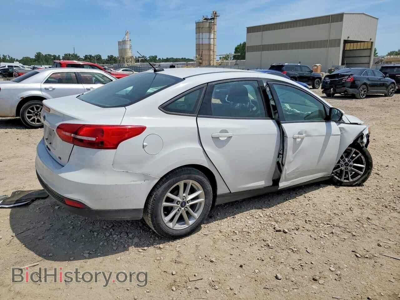 2017 FORD FOCUS - VIN: 1FADP3F23HL254261 - Photo 3