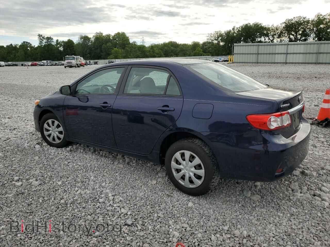 2011 TOYOTA COROLLA - VIN: 2T1BU4EEXBC708399 - Фото 2