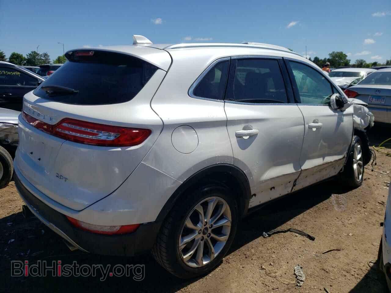 2017 LINCOLN MKC - VIN: 5LMCJ2C95HUL02588 - Photo 3