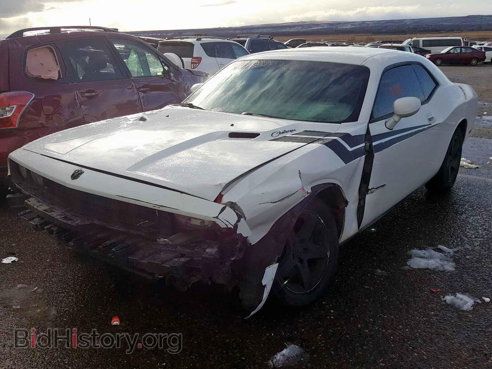 2010 DODGE CHALLENGER - VIN: 2B3CJ4DV0AH306511 - Photo 2