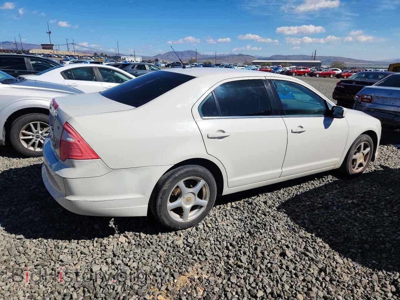 2010 FORD FUSION - VIN: 3FAHP0HA2AR411113 - Фото 3
