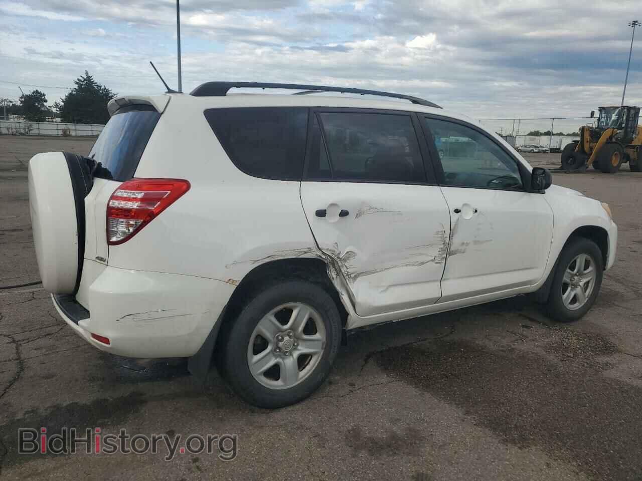 2011 TOYOTA RAV4 - VIN: 2T3BF4DV4BW082754 - Фото 3