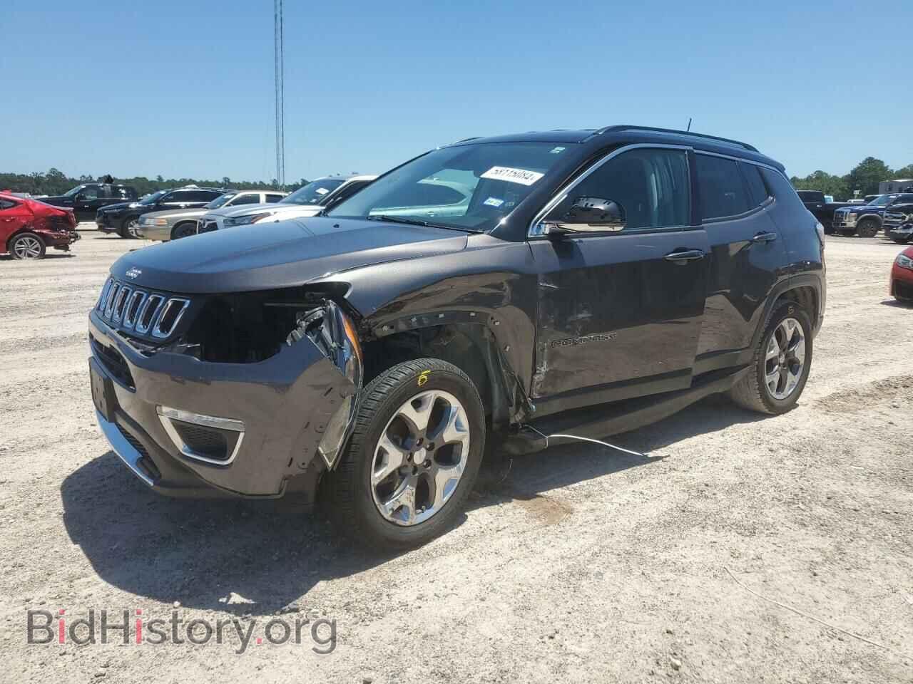 Фотография 3C4NJDCB5JT266111 - JEEP COMPASS 2018