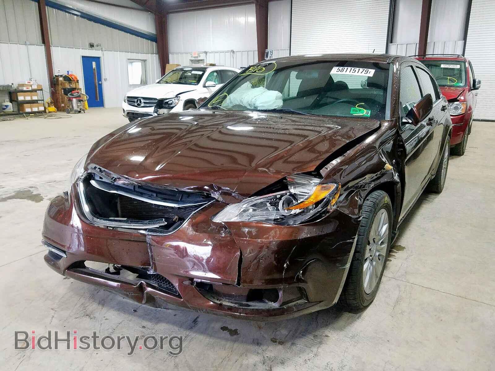 2013 CHRYSLER 200 - VIN: 1C3CCBAB8DN733510 - Photo 2