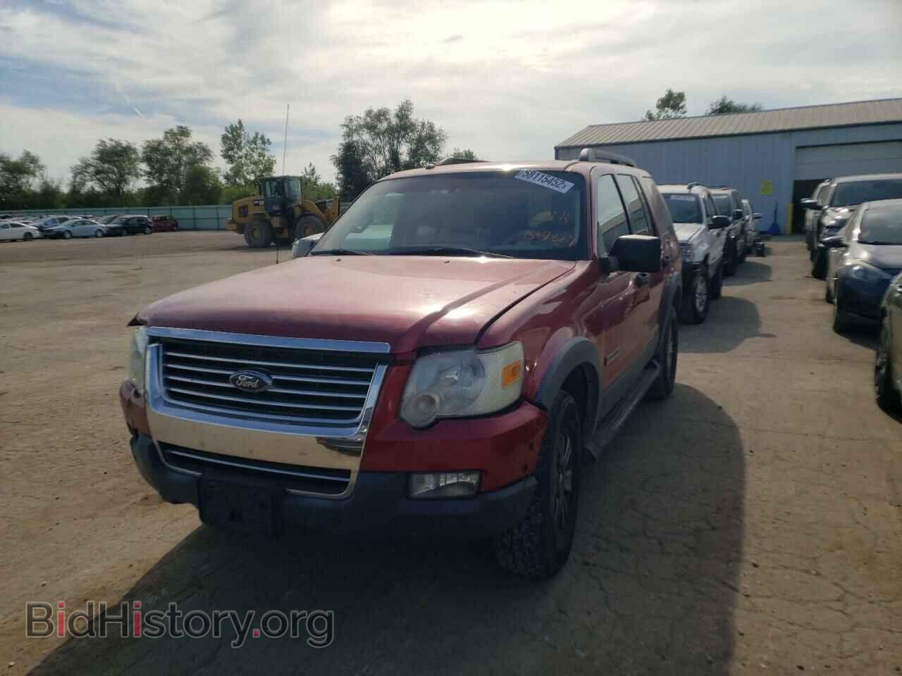 2006 FORD EXPLORER - VIN: 1FMEU73E56UB17824 - Фото 2