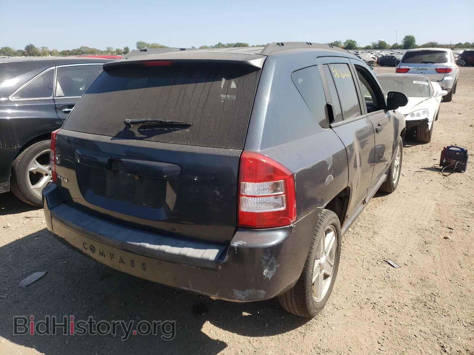 2007 JEEP COMPASS - VIN: 1J8FF47W07D142581 - Фото 4