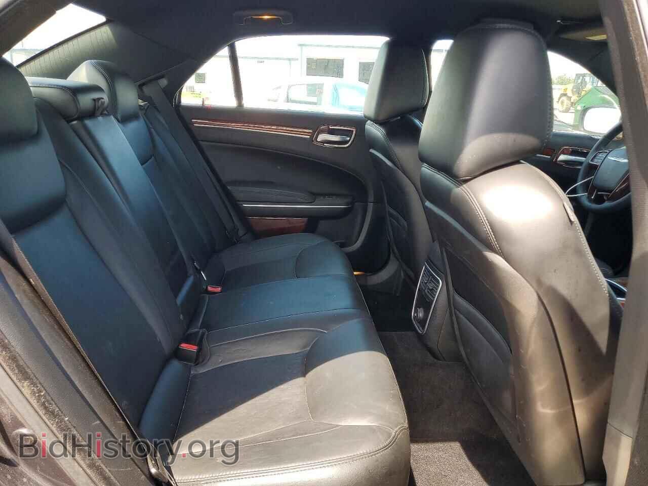 2013 CHRYSLER 300 - VIN: 2C3CCAAG0DH732172 - Фото 10