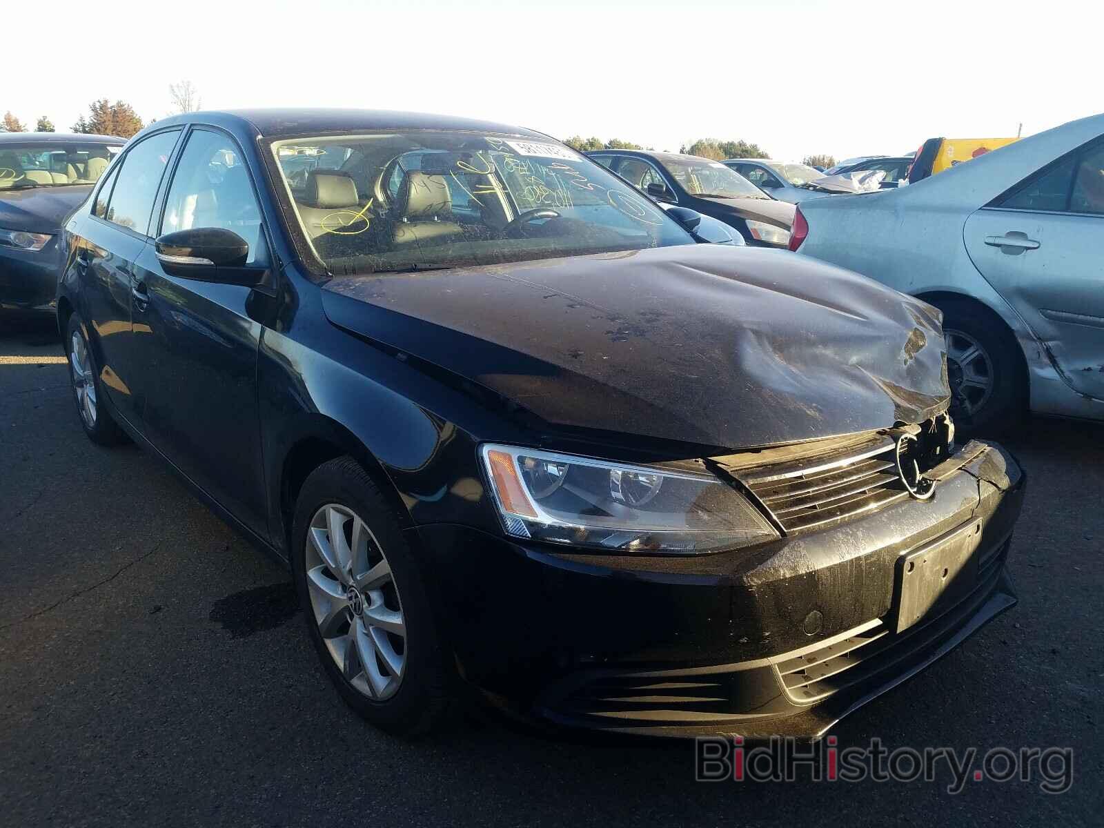 Фотография 3VWBX7AJ5BM394693 - VOLKSWAGEN JETTA 2011