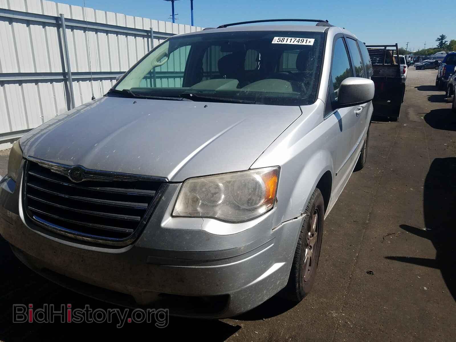 2010 CHRYSLER MINIVAN - VIN: 2A4RR5D11AR463425 - Фото 2
