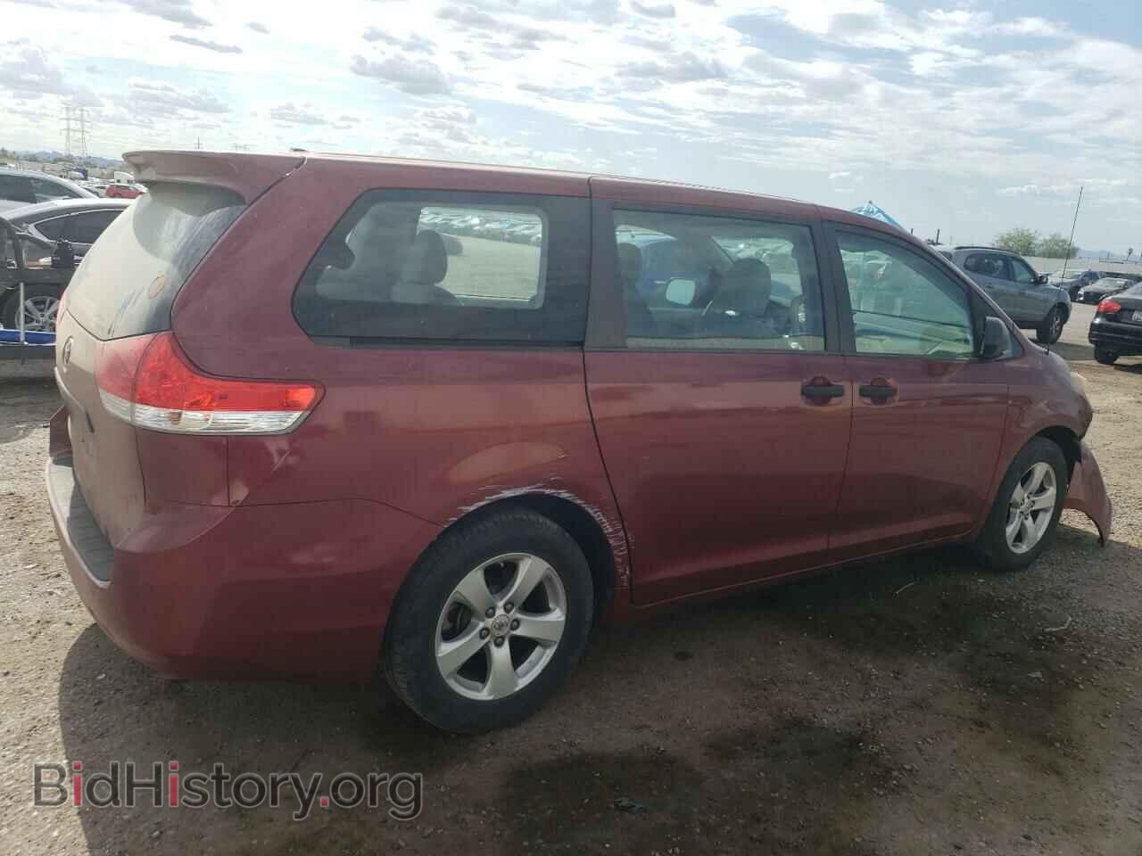 2012 TOYOTA All Models - VIN: 5TDZK3DC4CS264783 - Фото 3