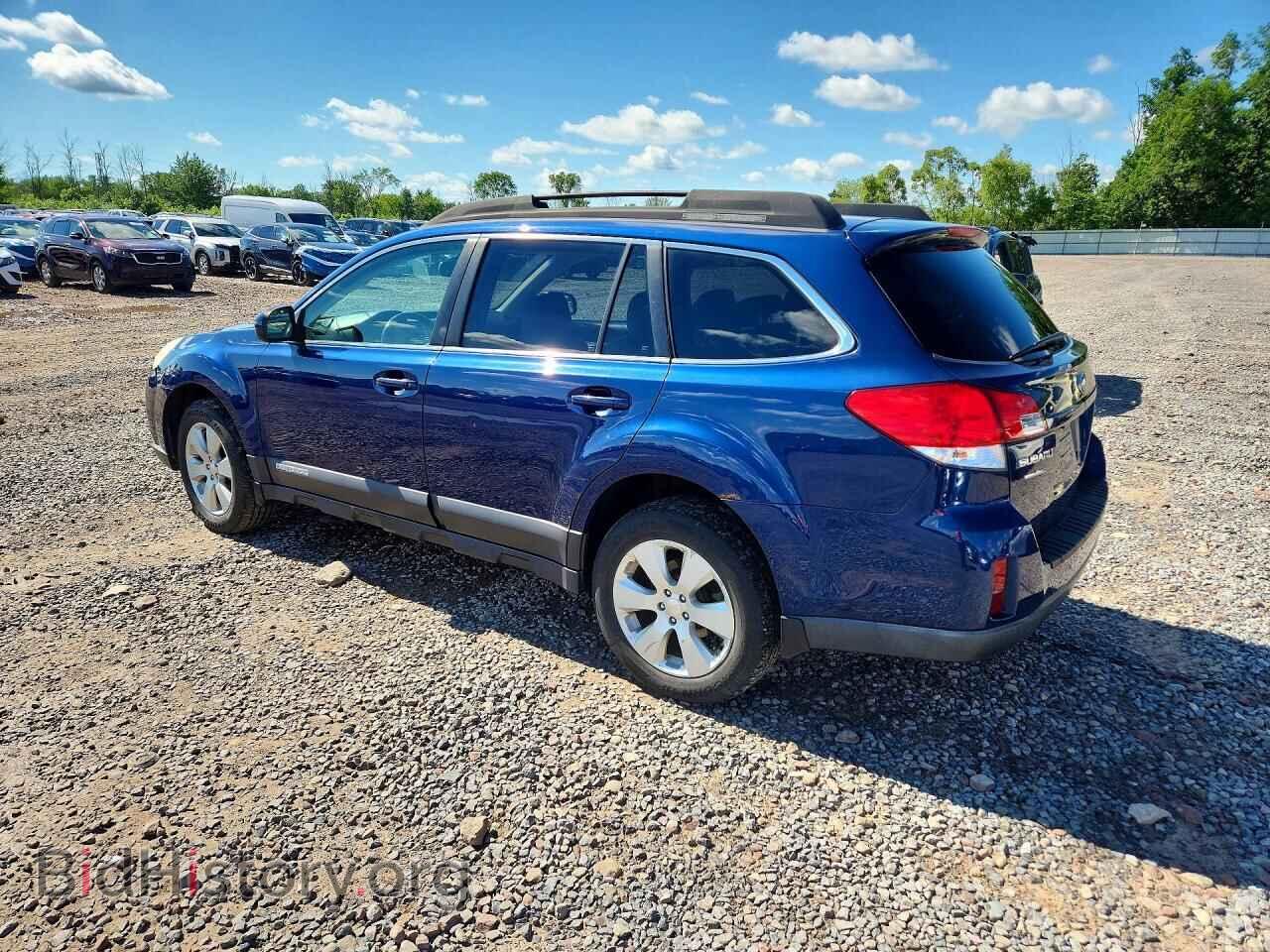 2011 SUBARU OUTBACK - VIN: 4S4BRBGC4B3321921 - Фото 2