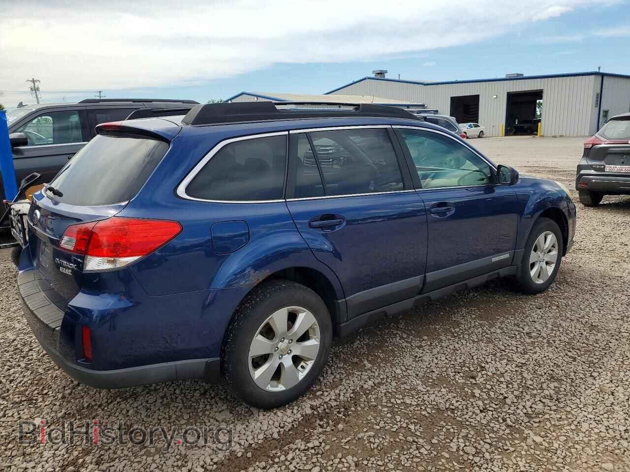 2011 SUBARU OUTBACK - VIN: 4S4BRBGC4B3321921 - Фото 3