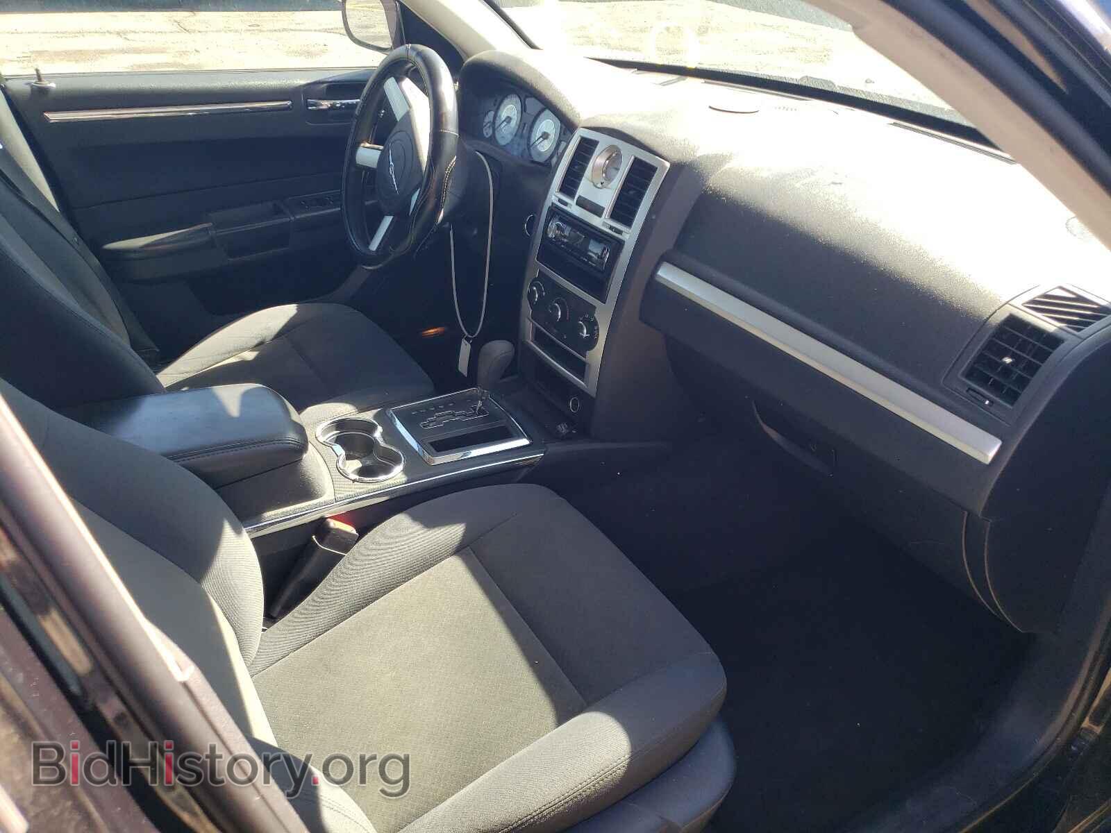 2010 CHRYSLER 300 - VIN: 2C3CA4CD2AH219303 - Фото 5