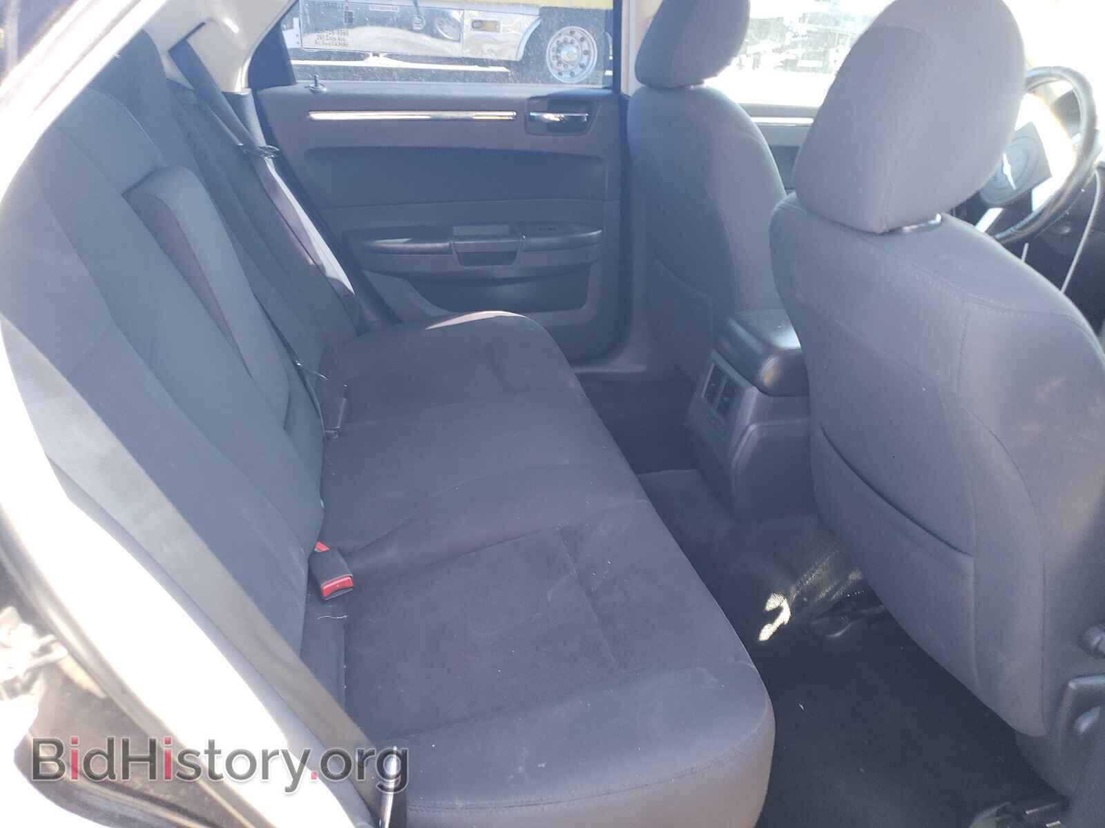 2010 CHRYSLER 300 - VIN: 2C3CA4CD2AH219303 - Фото 6