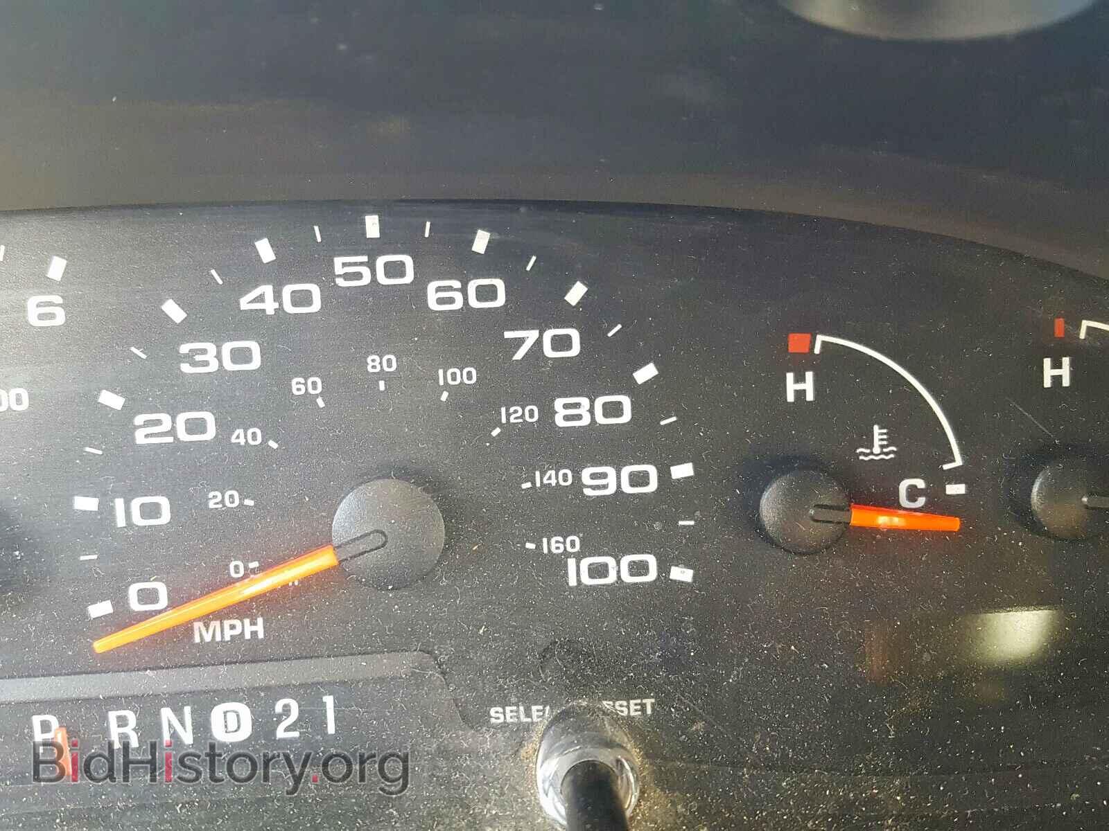 2004 FORD ECONOLINE - VIN: 1FDWE35L94HA91224 - Photo 8