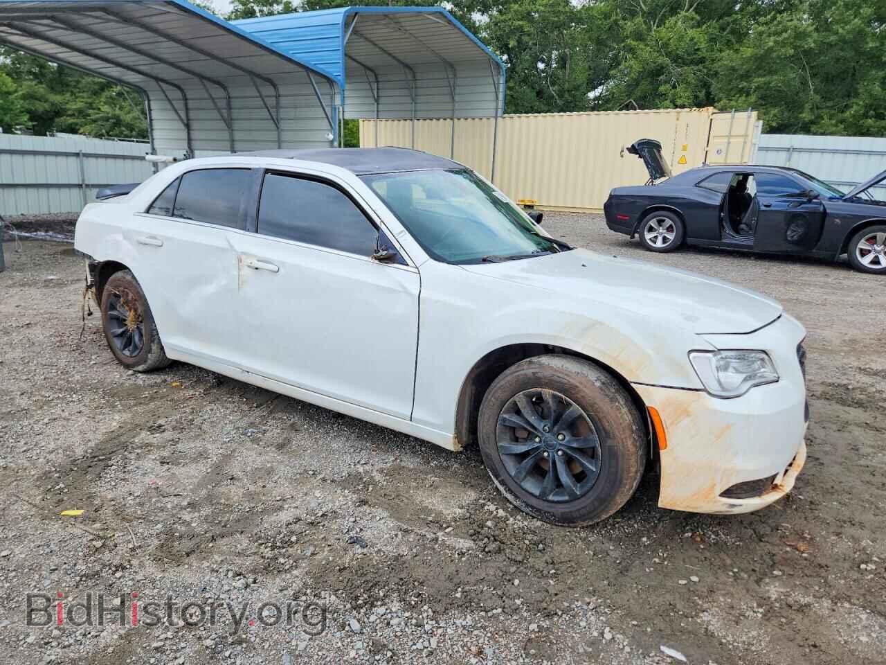 2015 CHRYSLER 300 - VIN: 2C3CCAAG0FH930107 - Фото 4