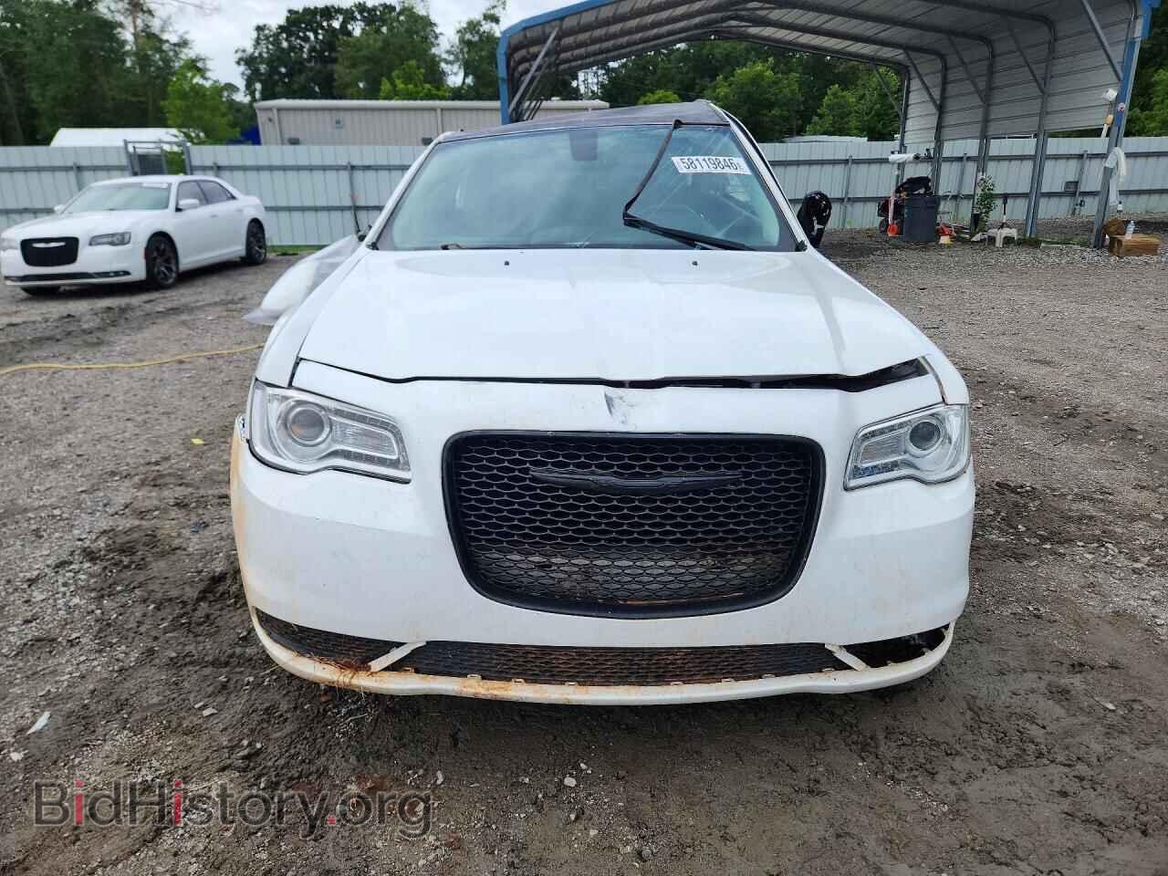 2015 CHRYSLER 300 - VIN: 2C3CCAAG0FH930107 - Фото 5