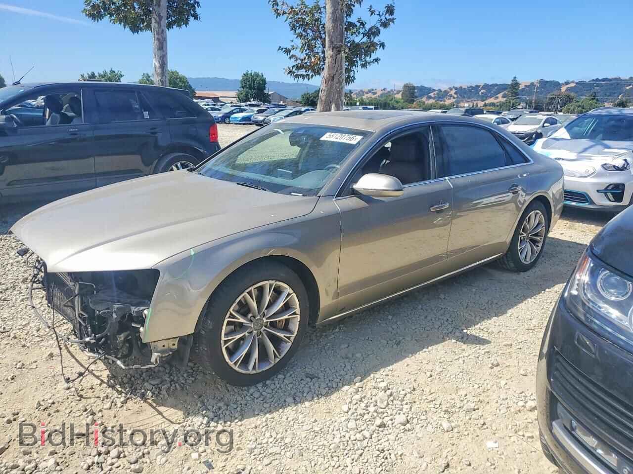 Photo WAURVAFD8CN004231 - AUDI A8 2012