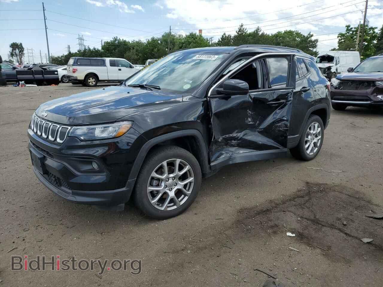 Photo 3C4NJDFB4NT134068 - JEEP COMPASS 2022