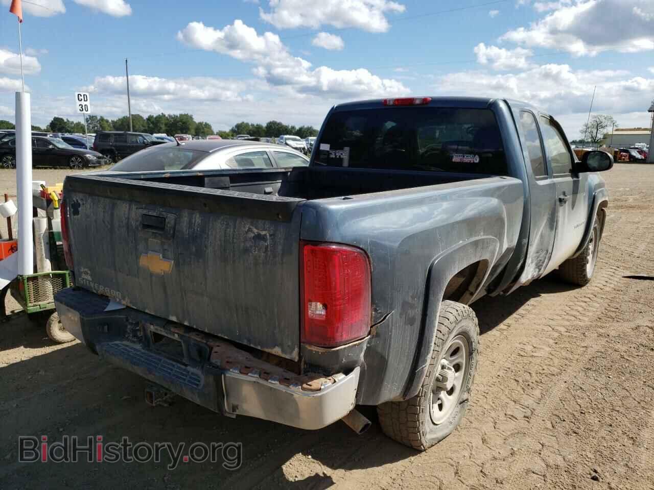 2007 CHEVROLET SILVERADO - VIN: 2GCEC19C371615561 - Фото 4