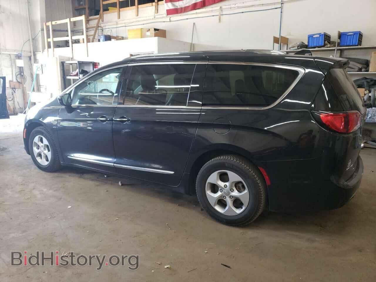 2017 CHRYSLER PACIFICA - VIN: 2C4RC1EG6HR752717 - Фото 2