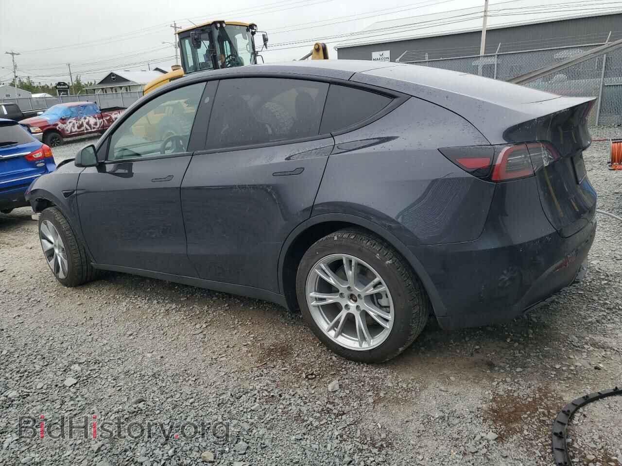 2024 TESLA MODEL Y - VIN: 7SAYGDED2RF016204 - Photo 2