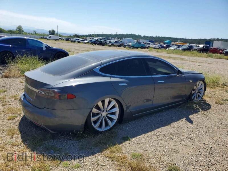 2013 Tesla MODEL S (VIN 5YJSA1CG3DFP03930) — фото 3 из 12