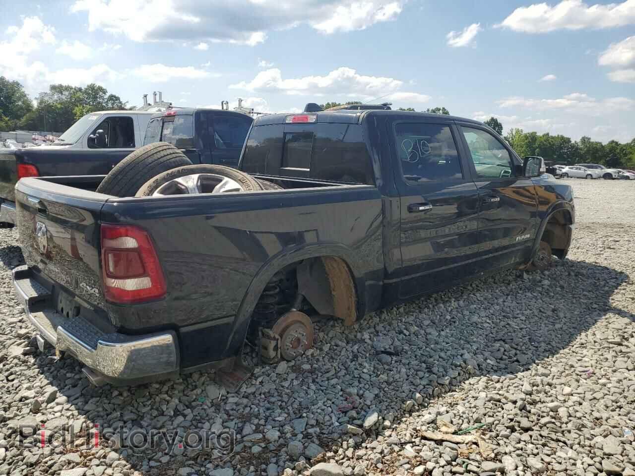 2021 RAM 1500 - VIN: 1C6SRFJT8MN635865 - Фото 3