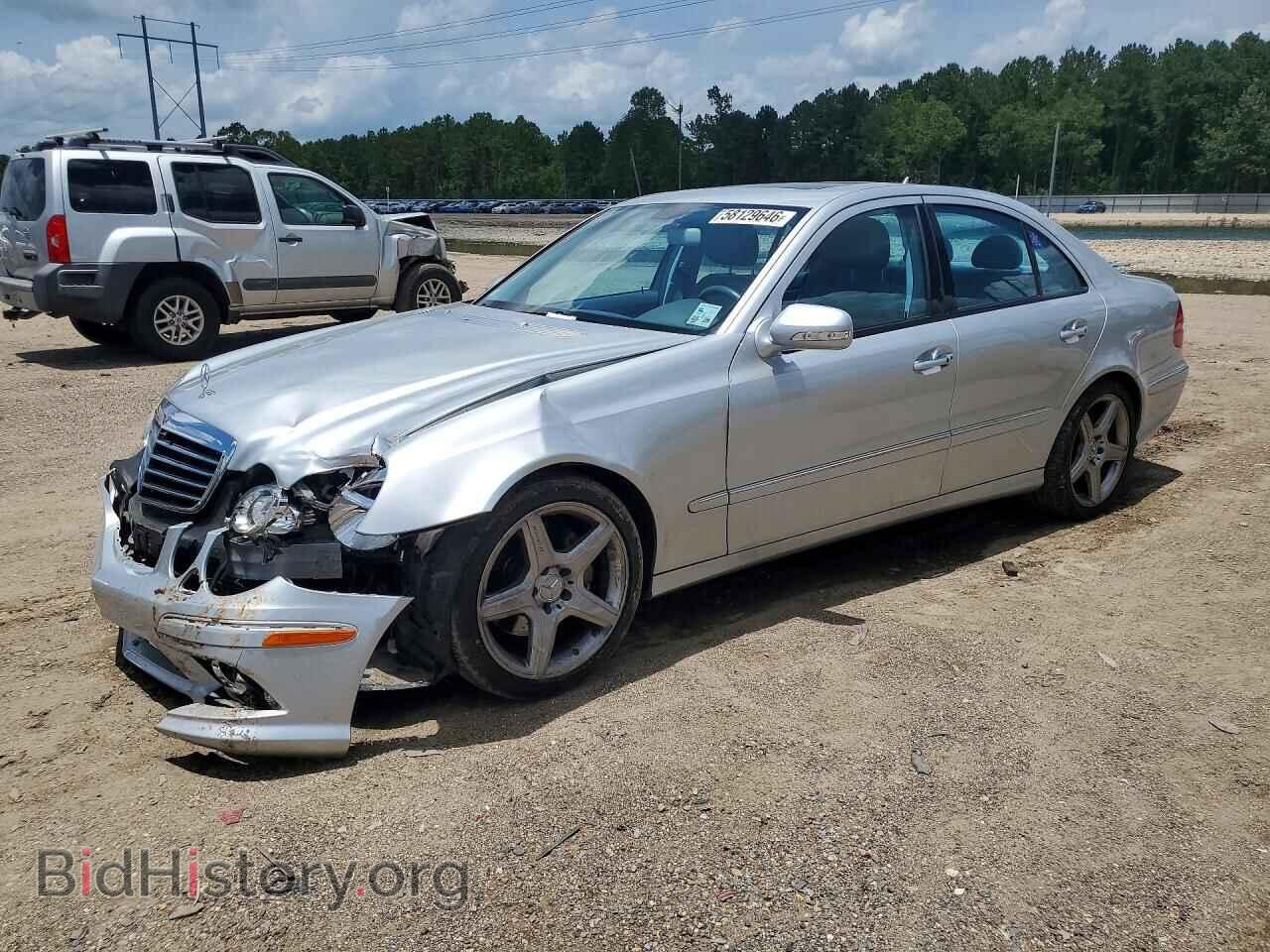 Photo WDBUF56X68B204835 - MERCEDES-BENZ E-CLASS 2008