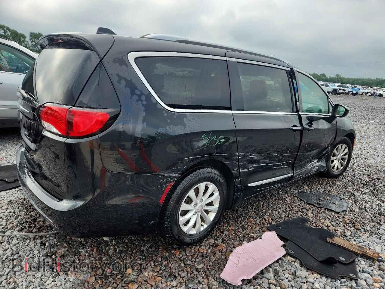 2018 CHRYSLER PACIFICA - VIN: 2C4RC1EGXJR291821 - Photo 3