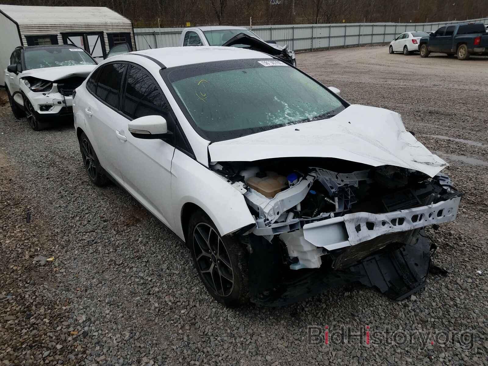 Photo 1FADP3F29JL301685 - FORD FOCUS 2018