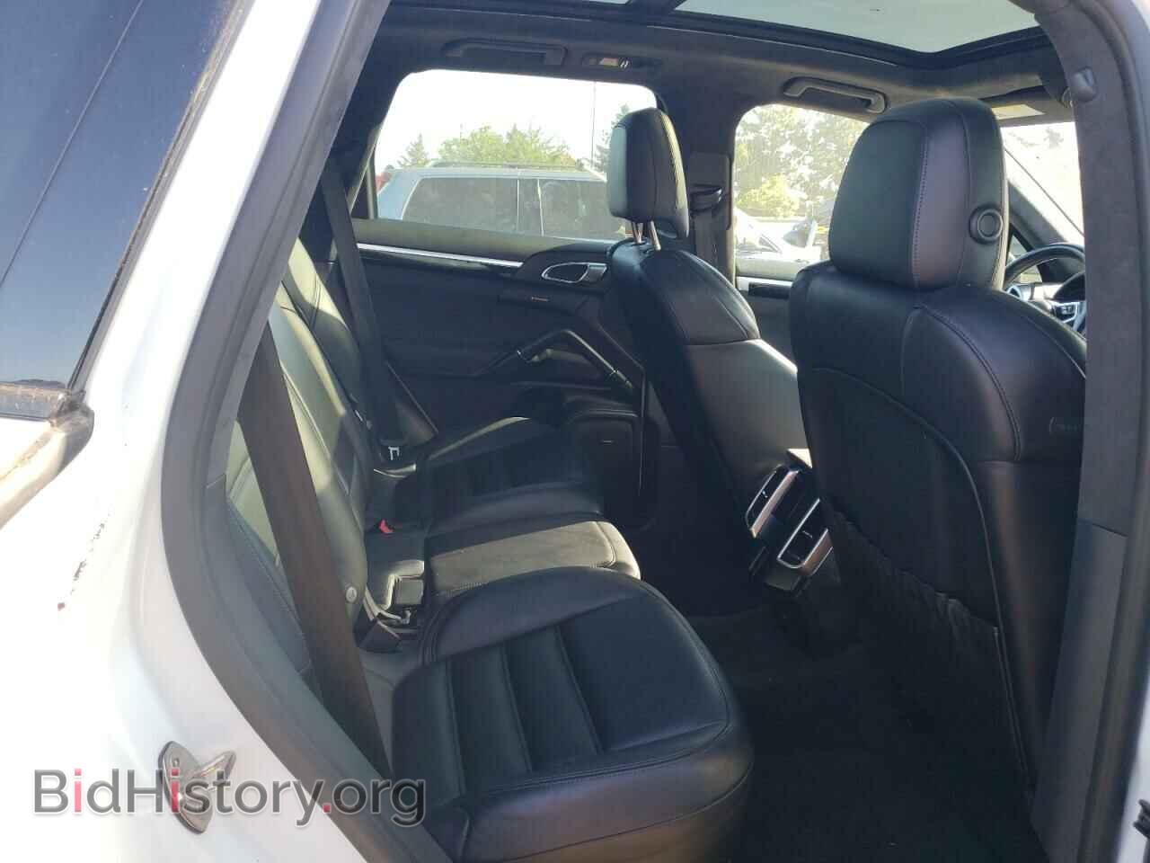 2016 PORSCHE CAYENNE - VIN: WP1AD2A28GLA79526 - Фото 10