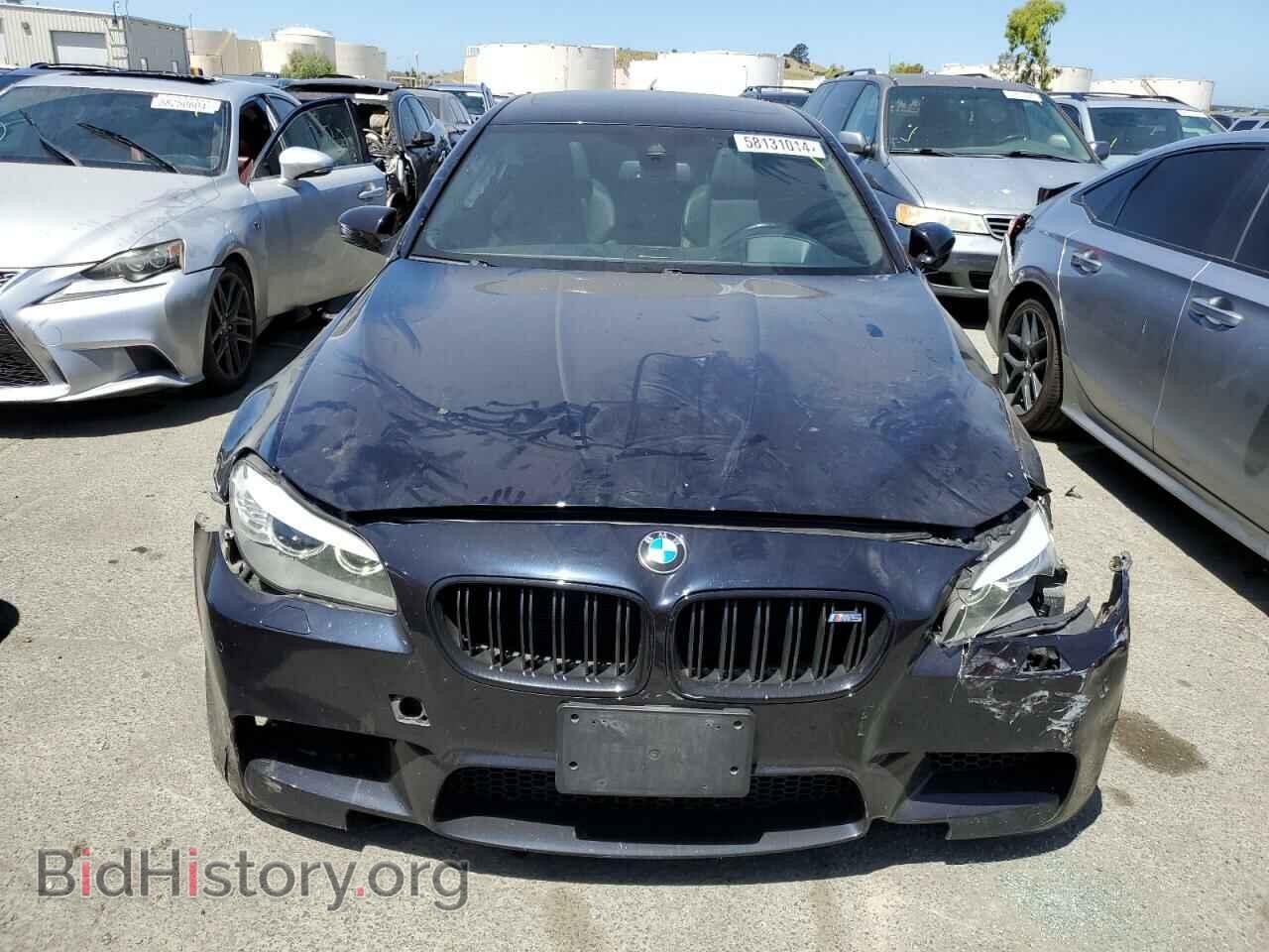 2013 BMW M5 - VIN: WBSFV9C54DC772506 - Фото 5