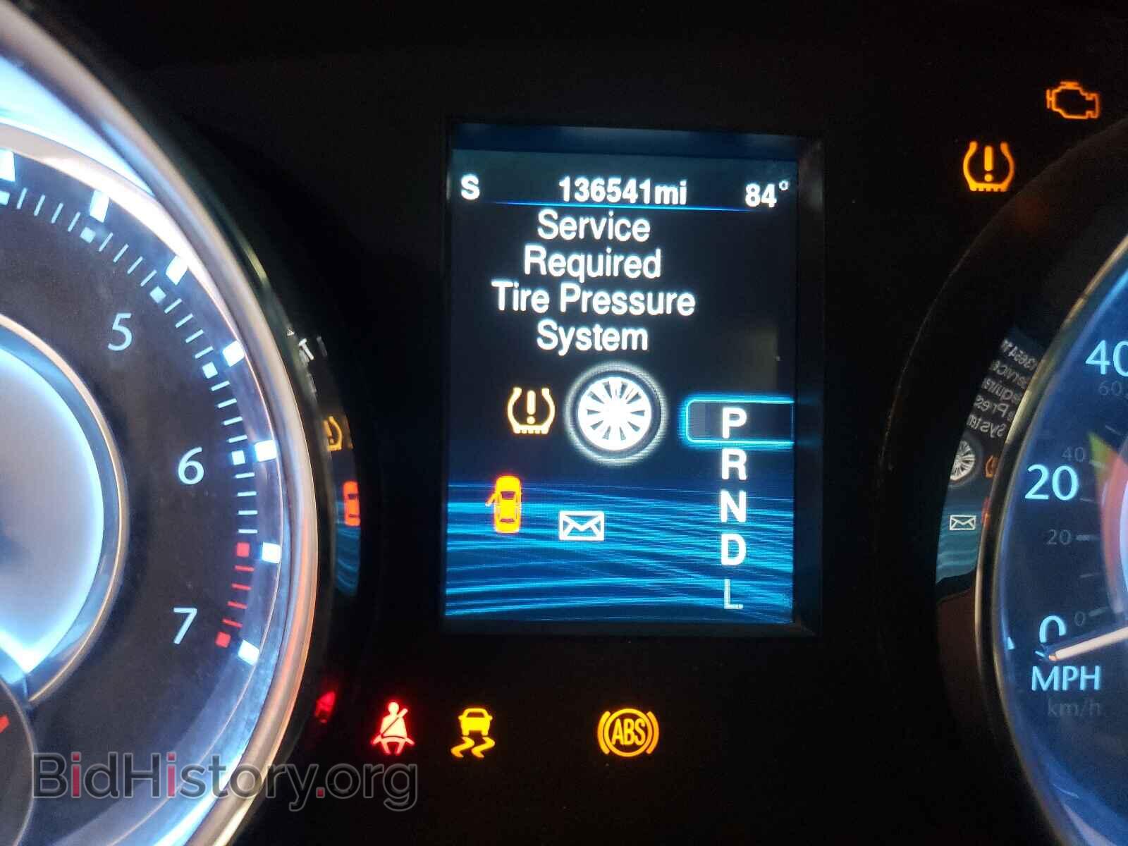 2013 CHRYSLER 300 - VIN: 2C3CCAAG0DH507086 - Фото 8
